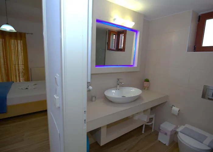 Skafidakia * Agios Nikolaos (Mani)